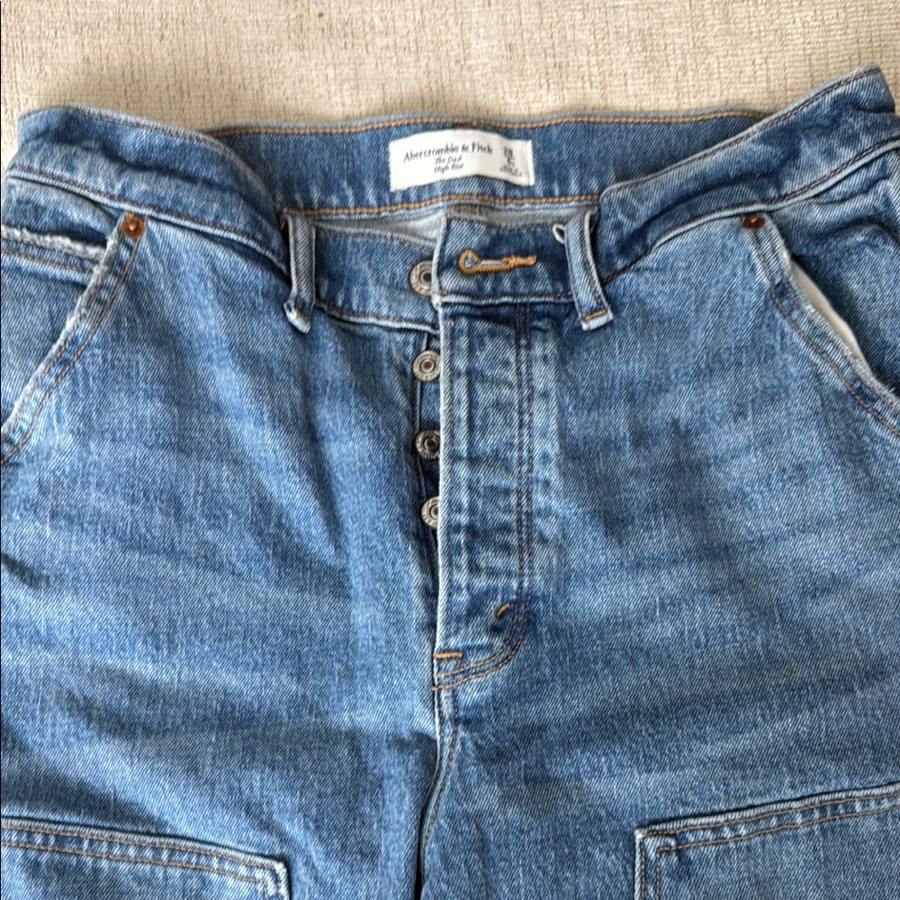 Abercrombie & Fitch Blue Relaxed Jeans with Classic Stitching
